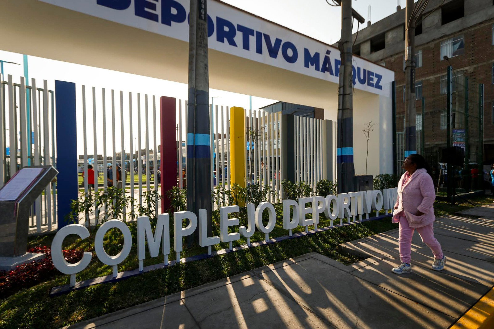 Complejo deportivo Márques