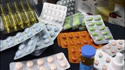 Congreso aprueba ley que garantiza acceso y uso de medicamentos genéricos.