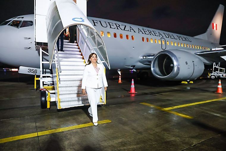 Dina Boluarte viajará a China.