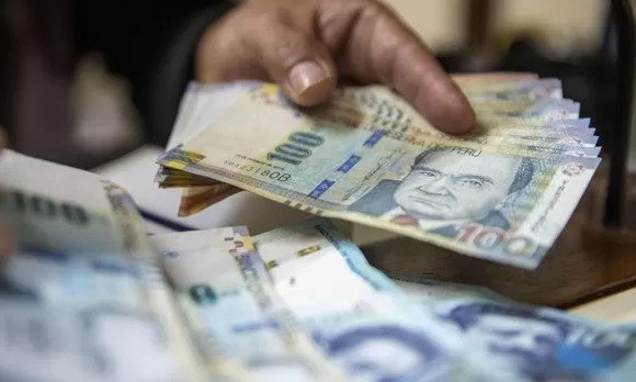 Gobierno promulga ley de retiro de CTS.