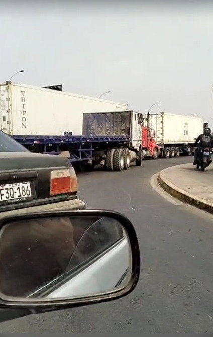 Tráfico en Nestor Gambeta.