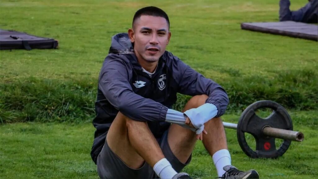 Deza revela que le gustaría jugar en Universitario: “Me gusta jugar en un estadio lleno”