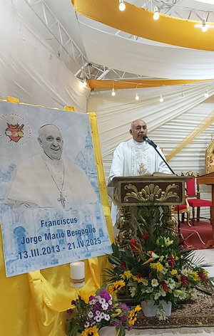 Chalacos se despiden del Papa Francisco