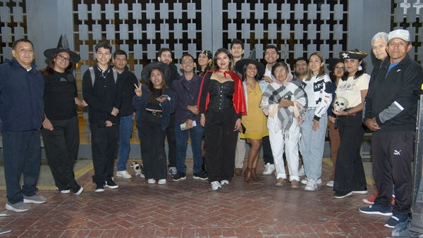 Vive la experiencia nocturna más escalofriante de Halloween en el Cementerio Baquíjano